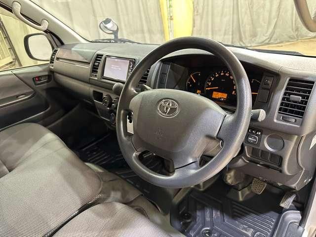 REGIUSACE van 2WD