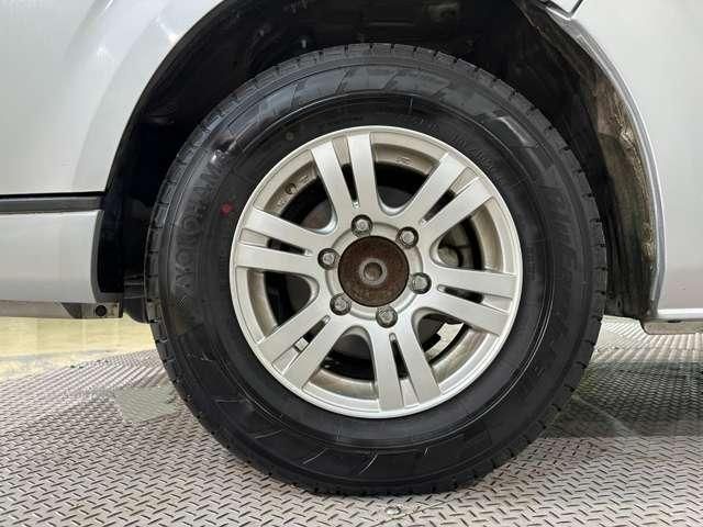 REGIUSACE van 2WD