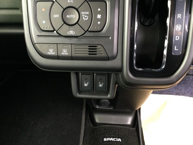 Spacia GEAR