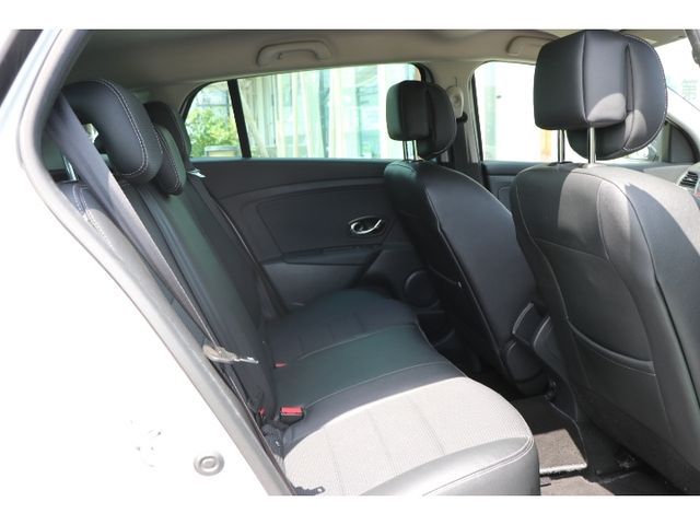 RENAULT MEGANE ESTATE