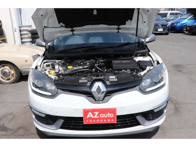 RENAULT MEGANE ESTATE