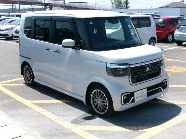 N BOX CUSTOM