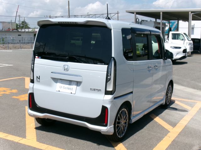 N BOX CUSTOM