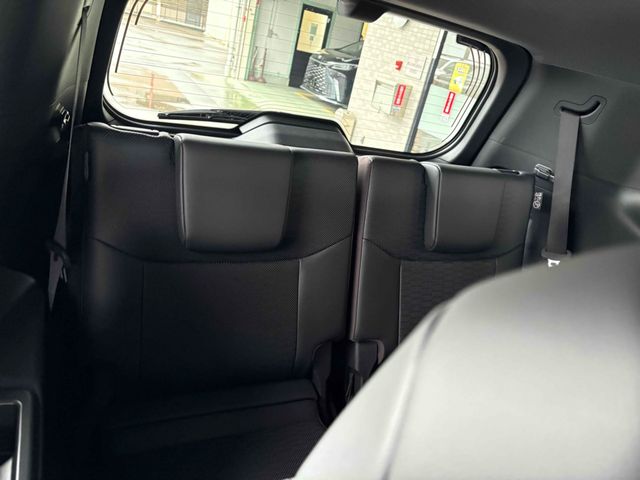 LANDCRUISER 250