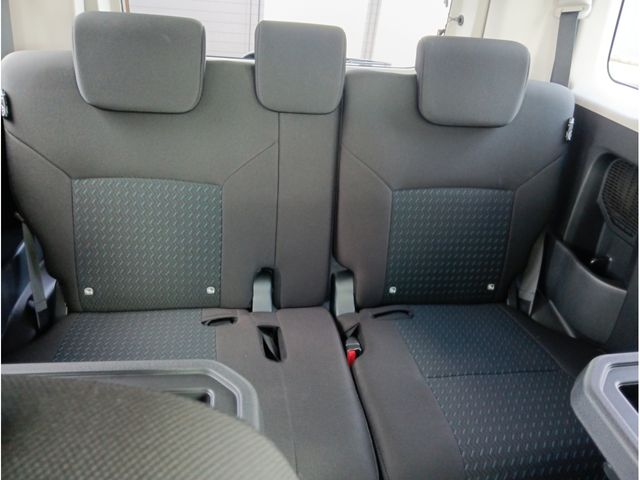 ROOMY