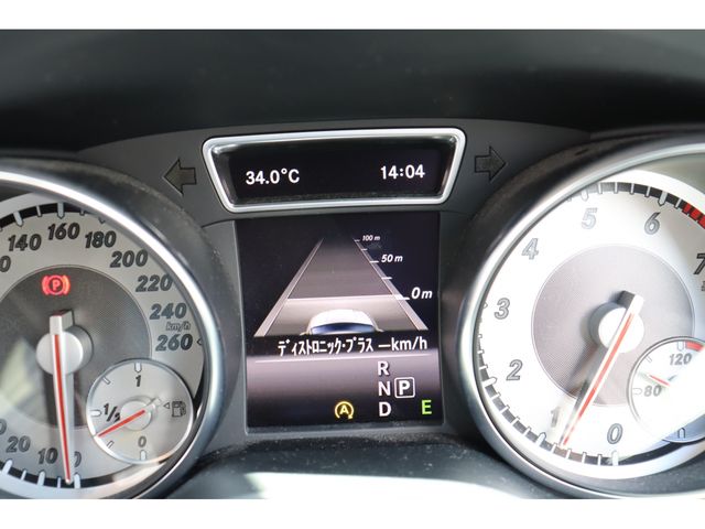 MERCEDES BENZ CLA Shooting Brake