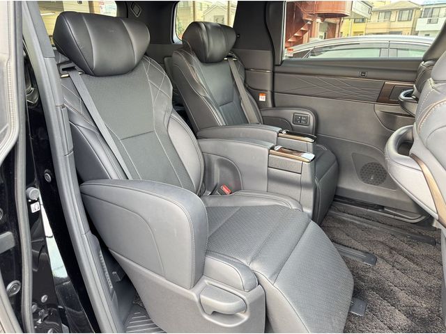 VELLFIRE  HYBRID 4WD