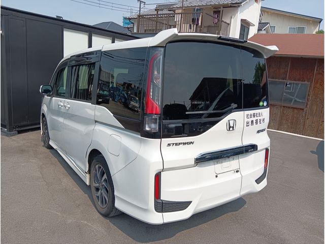 STEPWAGON SPADA