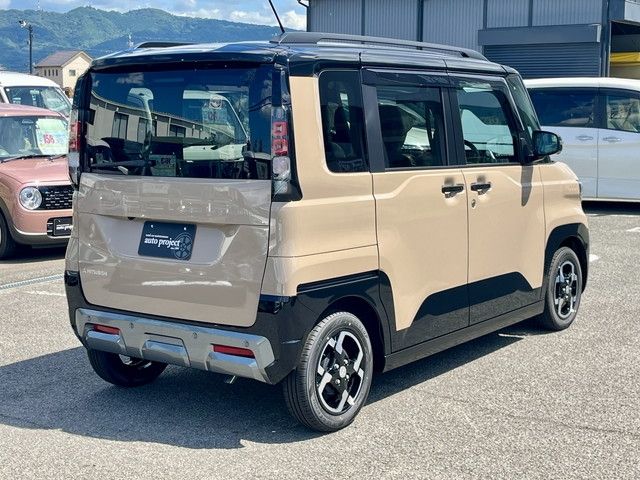 DELICA MINI