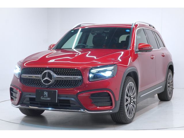 MERCEDES BENZ GLB