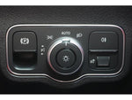 MERCEDES BENZ GLB
