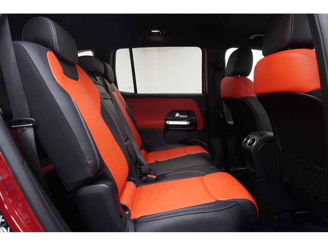 MERCEDES BENZ GLB