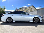 CROWN sedan hybrid