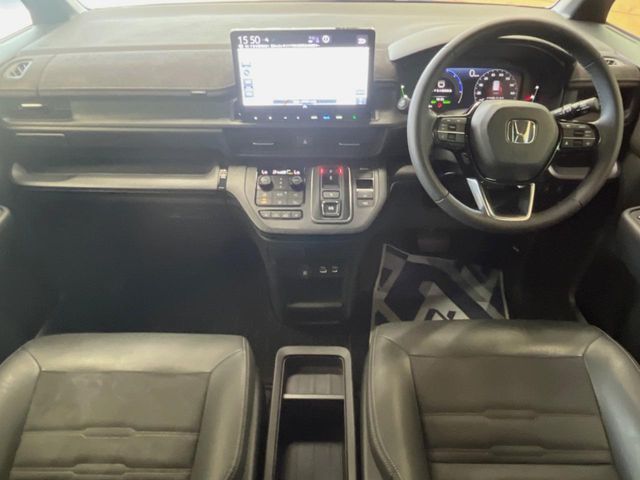 STEPWAGON e:HEV SPADA