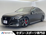 CROWN sedan hybrid