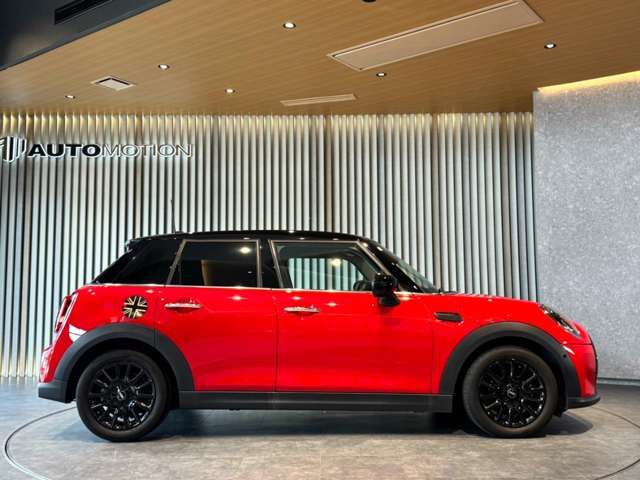 MINI COOPER D 5DOOR