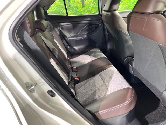YARIS CROSS HYBRID