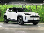 YARIS CROSS HYBRID