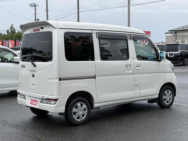 PIXIS van 4WD