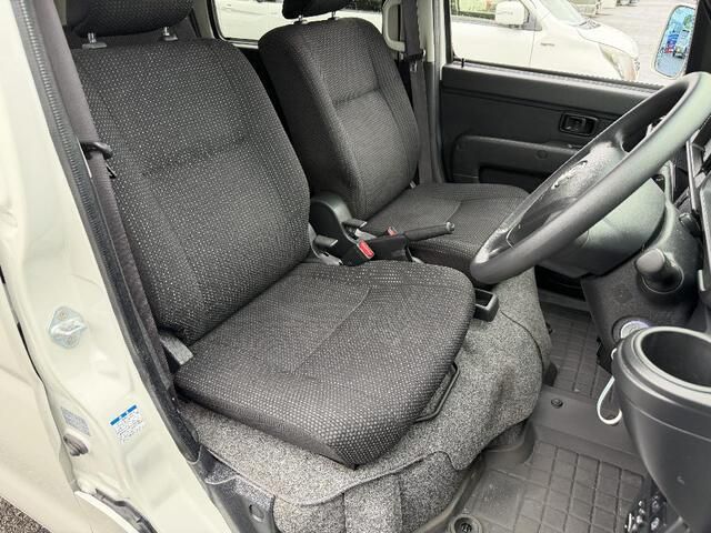 PIXIS van 4WD