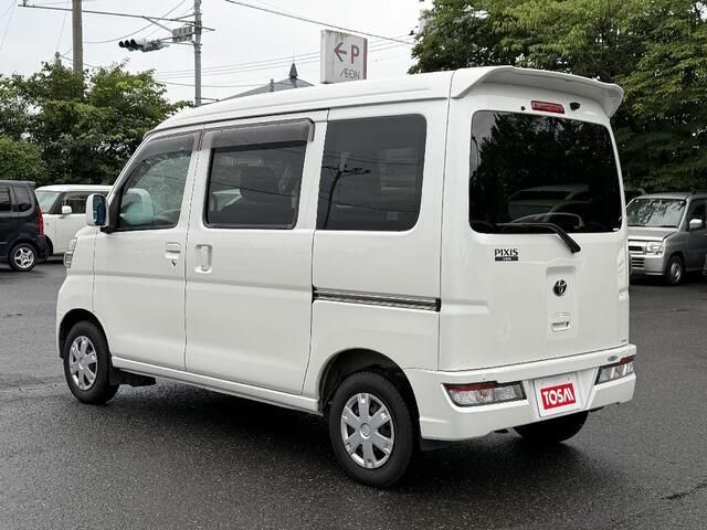 PIXIS van 4WD