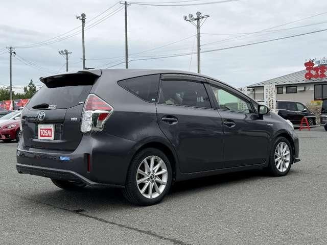 PRIUS Alpha