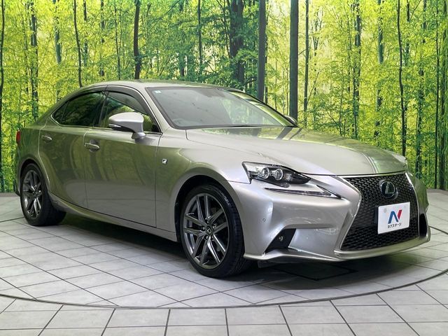 LEXUS IS300h