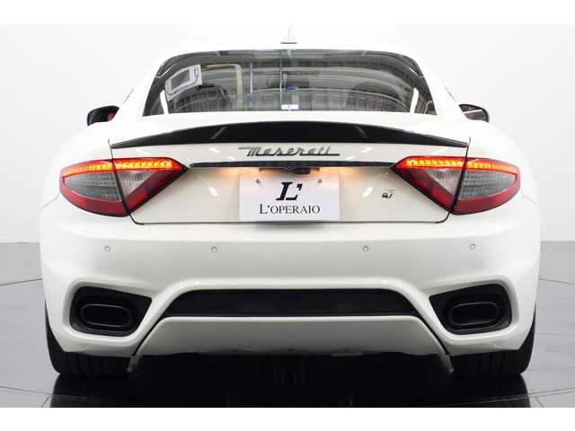 MASERATI GRANTURISMO