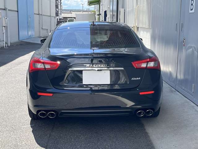 MASERATI GHIBLI Sedan