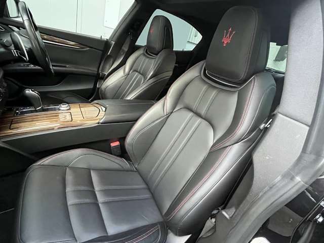 MASERATI GHIBLI Sedan