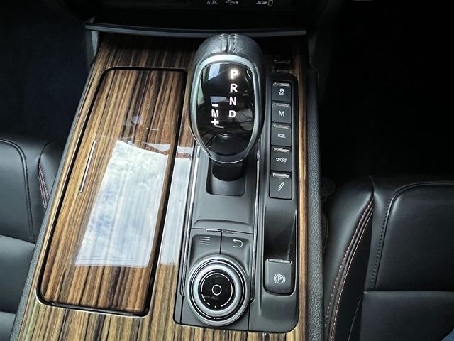 MASERATI GHIBLI Sedan