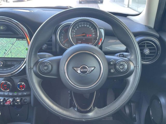 MINI COOPER D 5DOOR