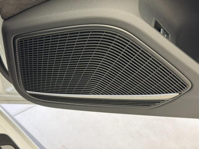 AUDI RS4 AVANT