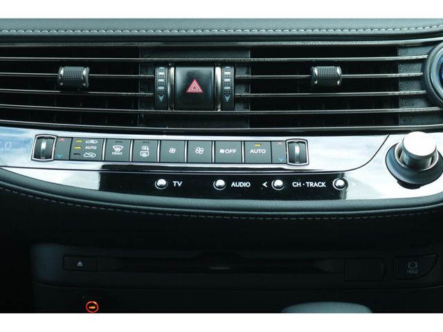 LEXUS LS500h