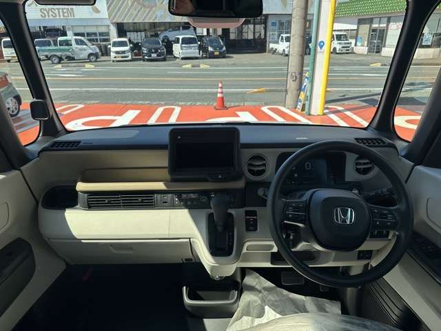 N BOX