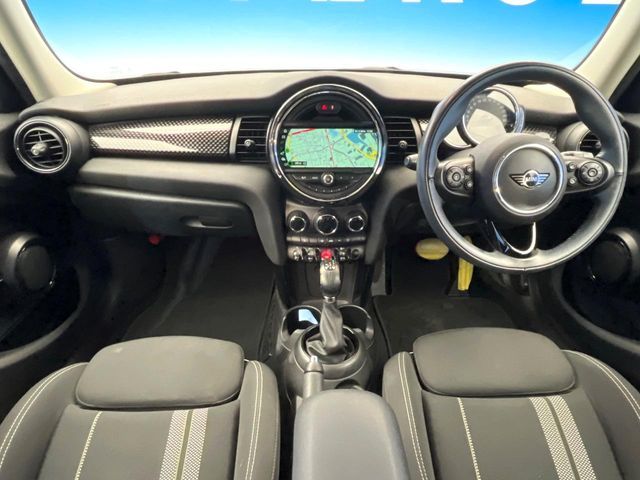 MINI COOPER SD 5DOOR