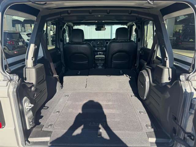JEEP WRANGLER UNLIMITED