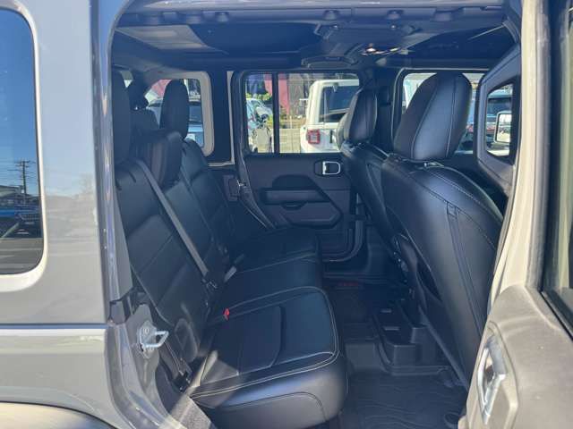 JEEP WRANGLER UNLIMITED