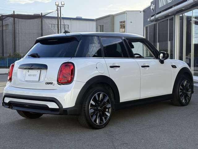 MINI COOPER D 5DOOR