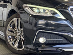 CROWN sedan hybrid