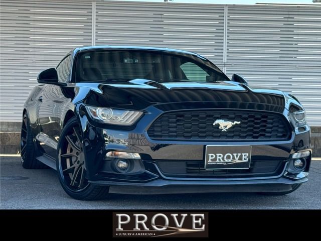 FORD MUSTANG