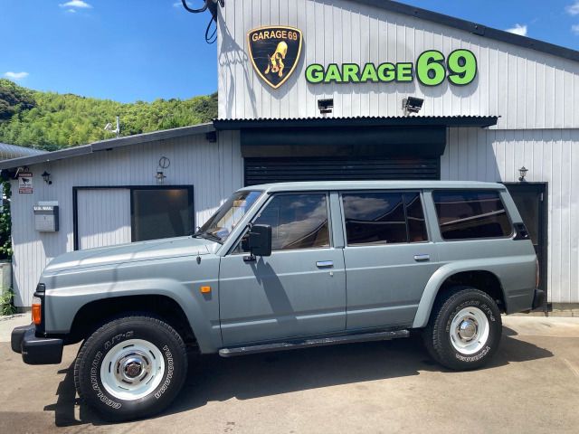 SAFARI van 4WD