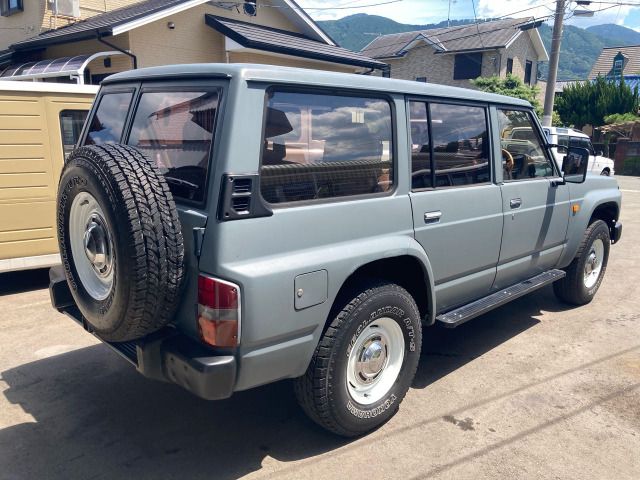 SAFARI van 4WD