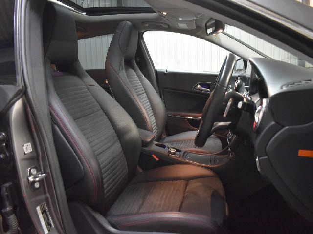 MERCEDES BENZ CLA Shooting Brake