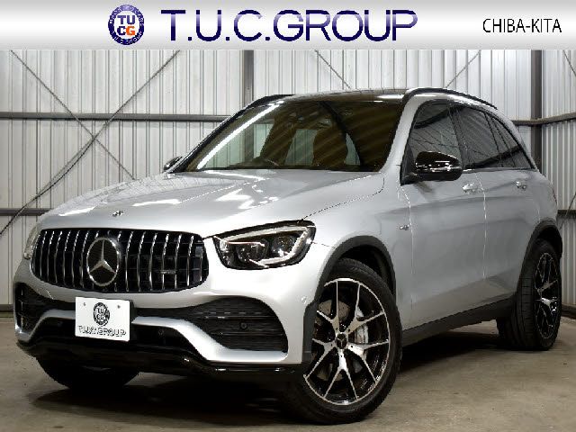 MERCEDES AMG GLCclass