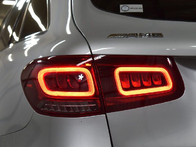 MERCEDES AMG GLCclass