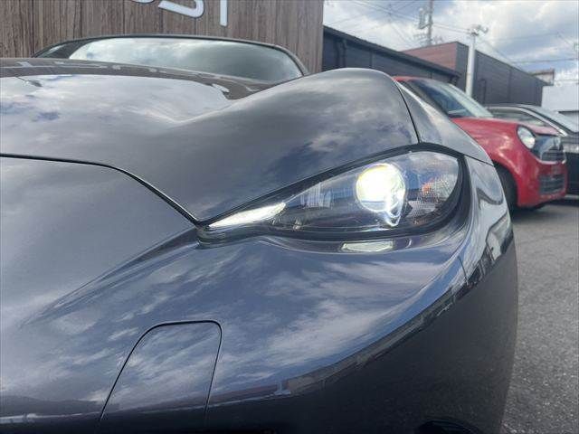 ROADSTER