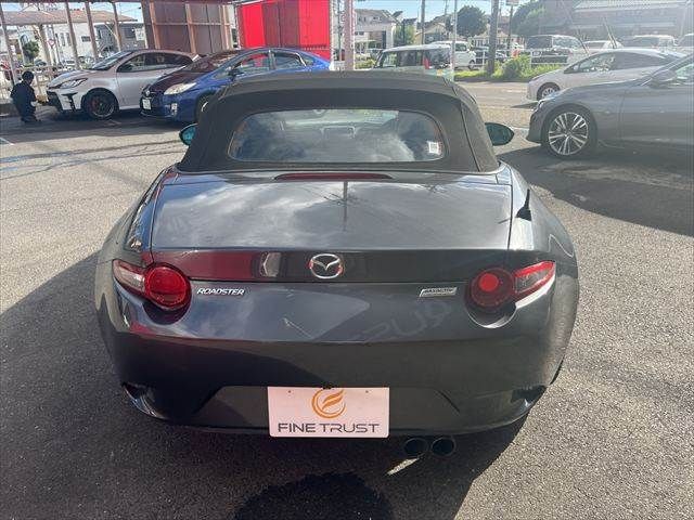 ROADSTER