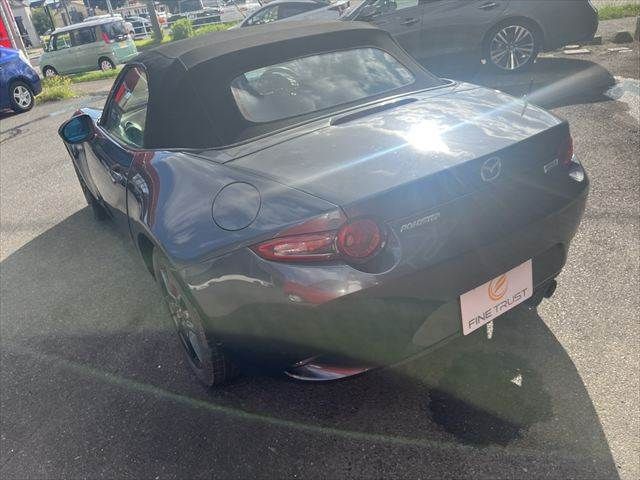 ROADSTER