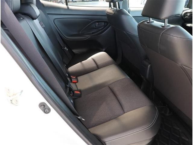 YARIS CROSS HYBRID